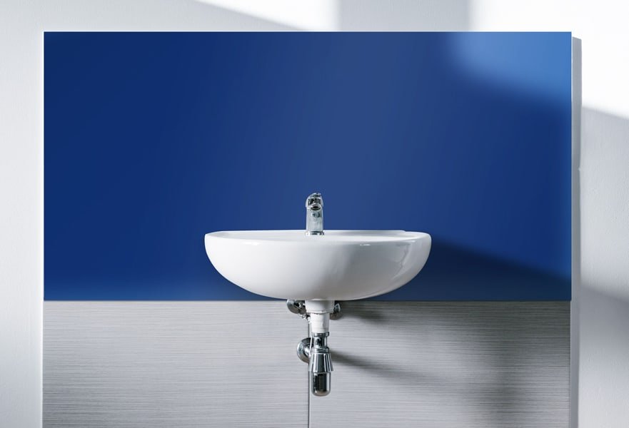 Pose crédence rapide et facile, sans travaux, panodeco, bleu RAL5002