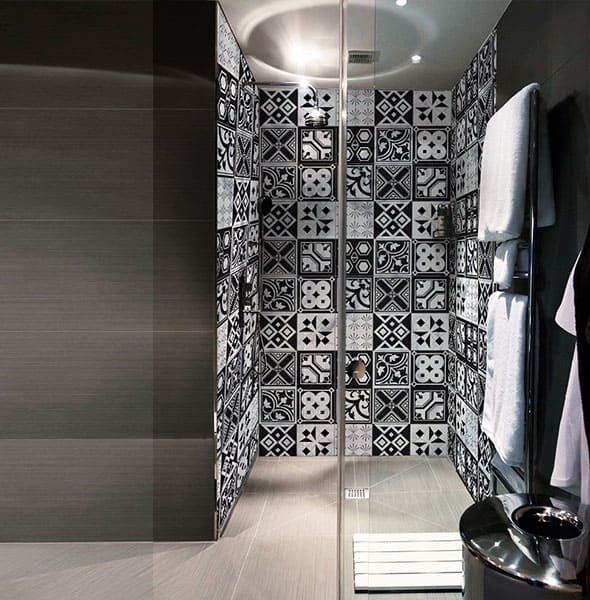 Crédence Douche Carreaux Noir et Blanc