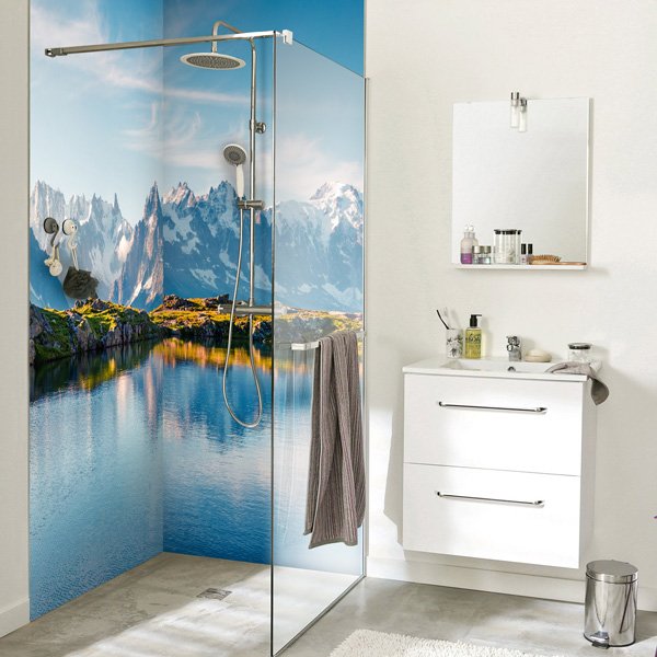 Habillage mural pour la douche, photographie Mont Blanc, sur mesure